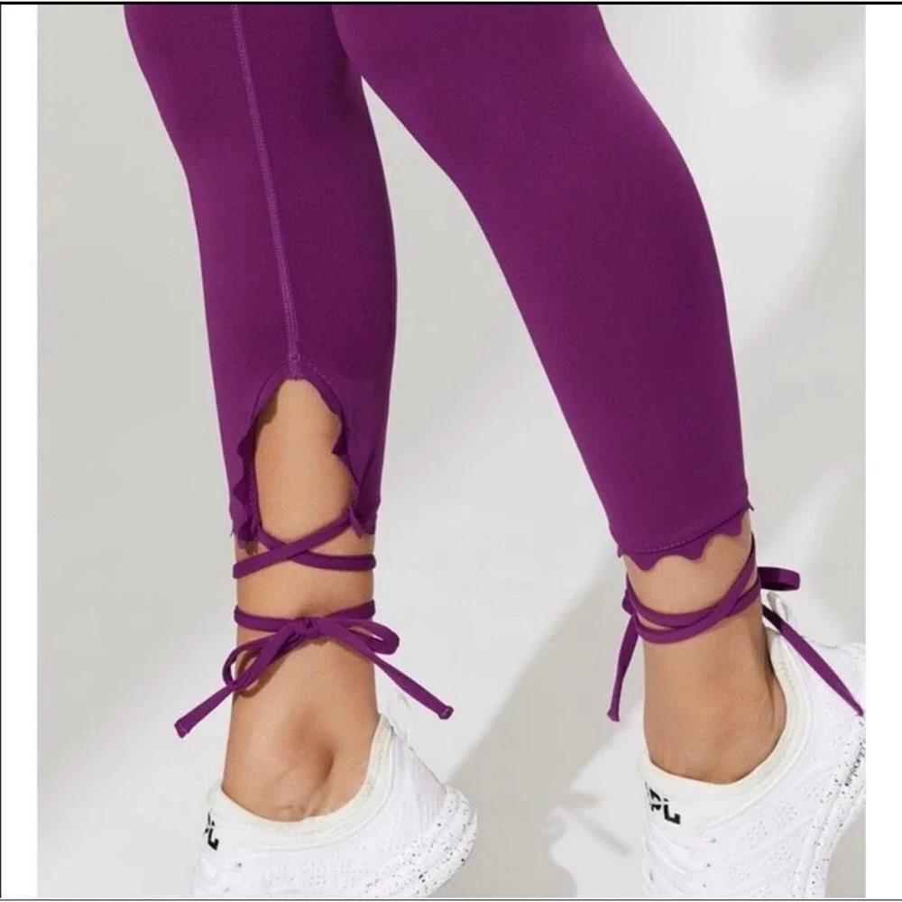 Carbon 38 x Chill By Will Leggings Size 2 Tie Scallop Purple - Picture 2 of 6